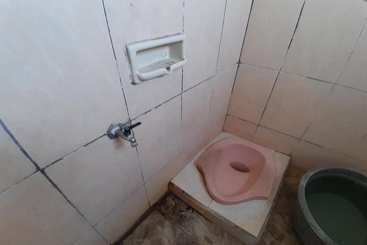 Spot On 93410 Wisma Bintang Jepara Exterior foto