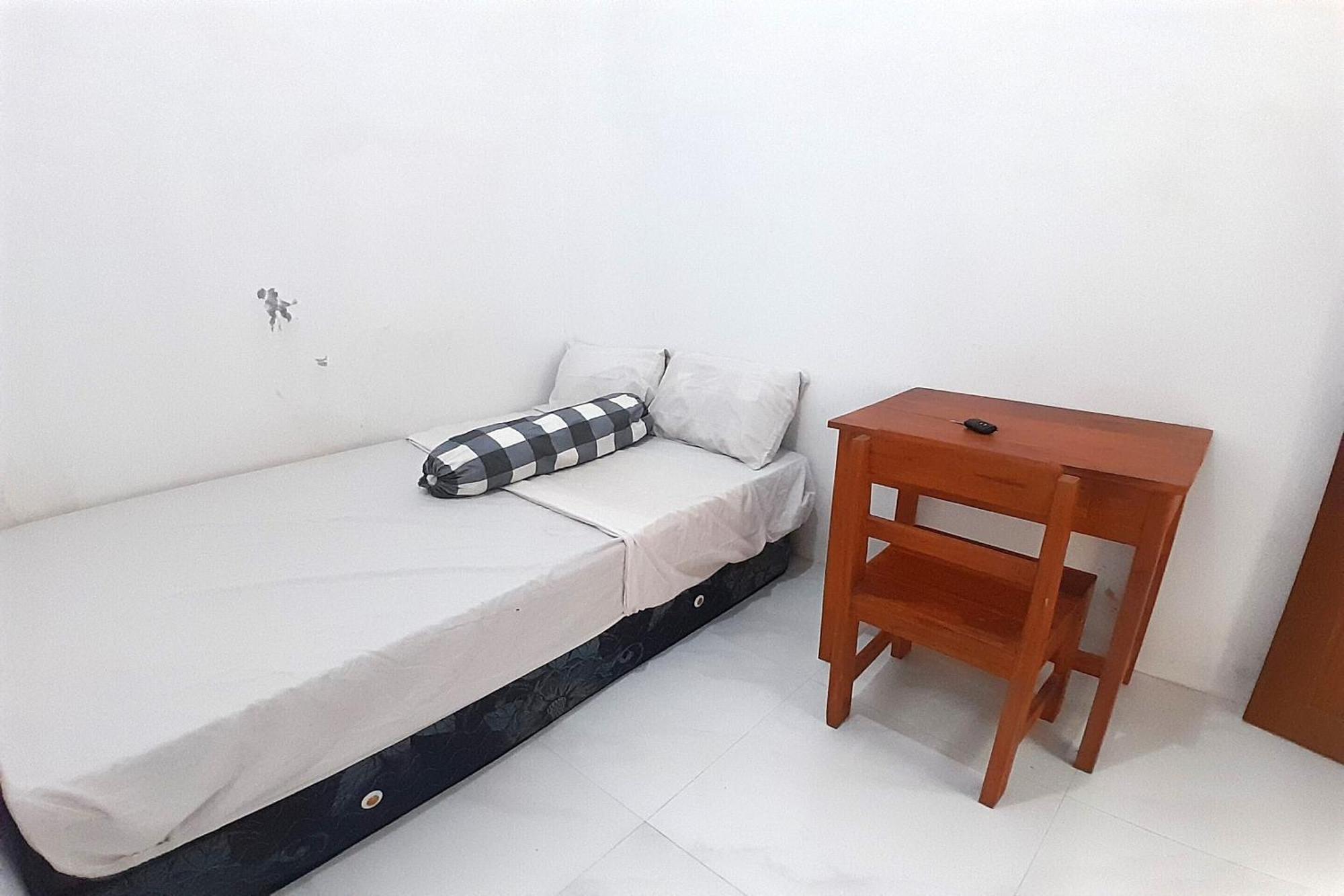 Spot On 93410 Wisma Bintang Jepara Exterior foto